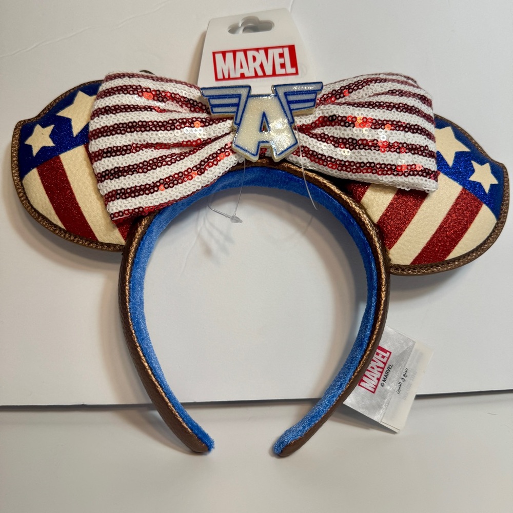NWT. Marvel Captain America themed mouse ears headband with red, white, and blue